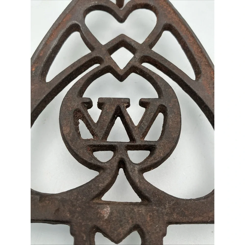 The Unbranded Brand this antique